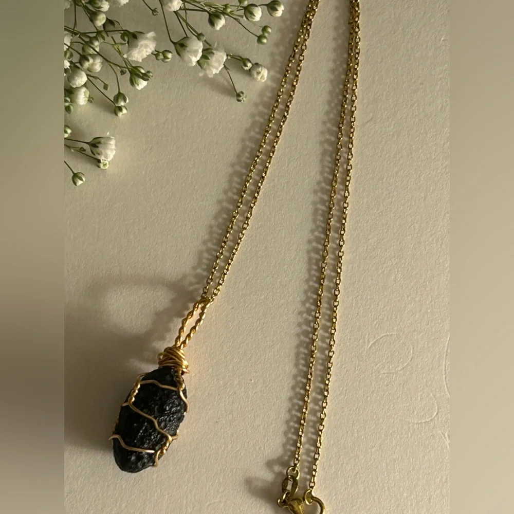 NWOT necklace Vietnam Black Tektite, artisan wire-wrapped 1.75” pendant goldtone